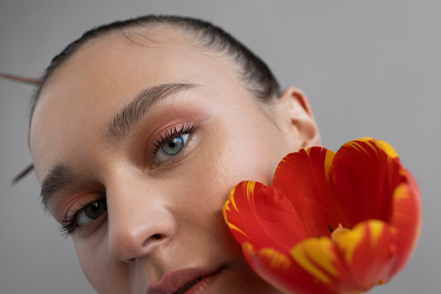 Peptides in cosmetics